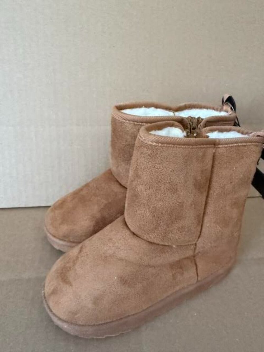 Kidgets Toddler Faux Suede Winter Boots – Chestnut Cognac – Size 9/10 – NWT